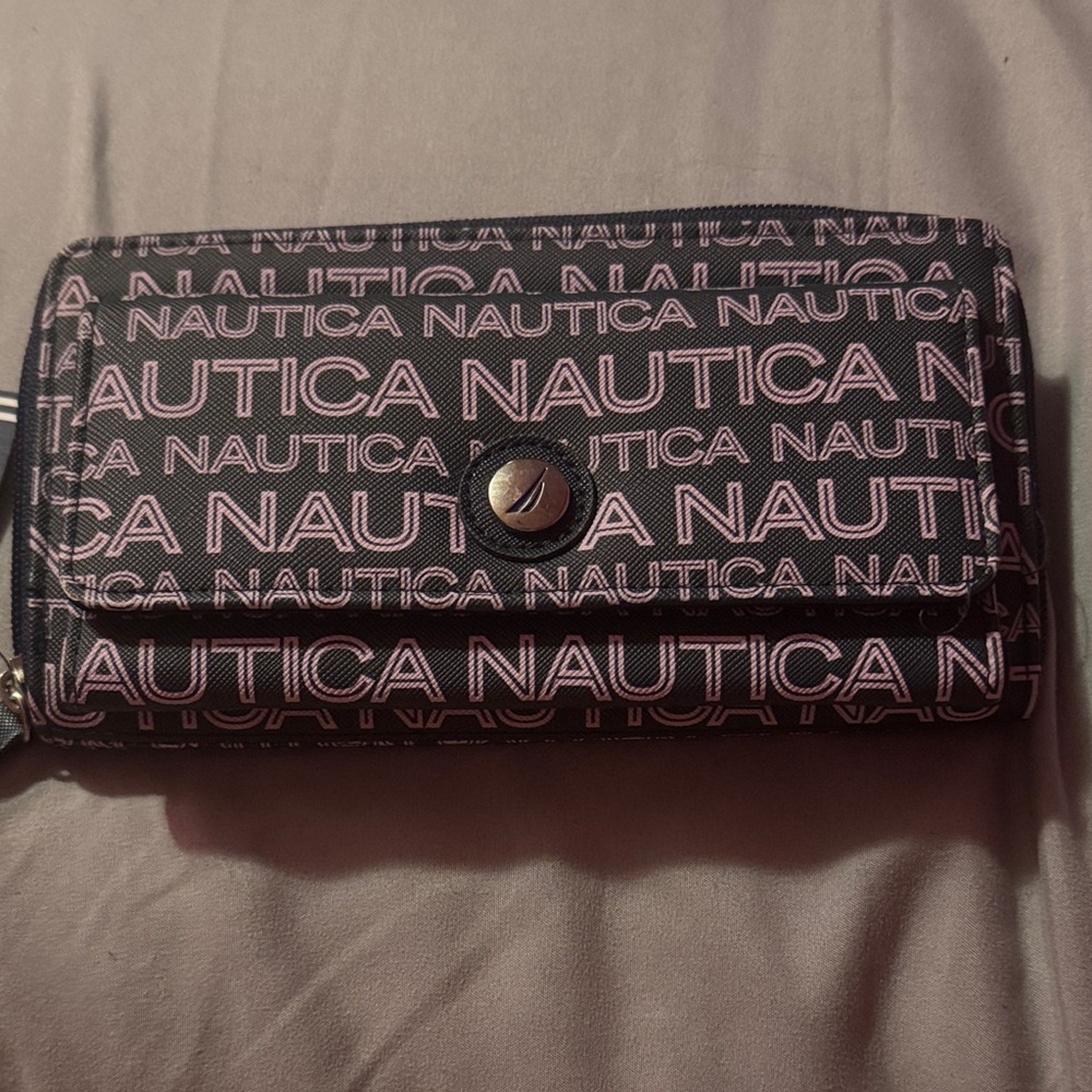 NWT Nautica Ocean Organizer Navy Pink Logo Wallet Zip Around Closure ID Safety